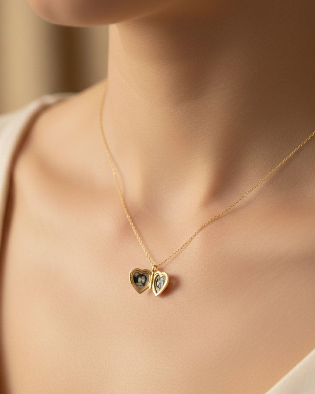 Endless Love Heart Photo Locket - GOLD