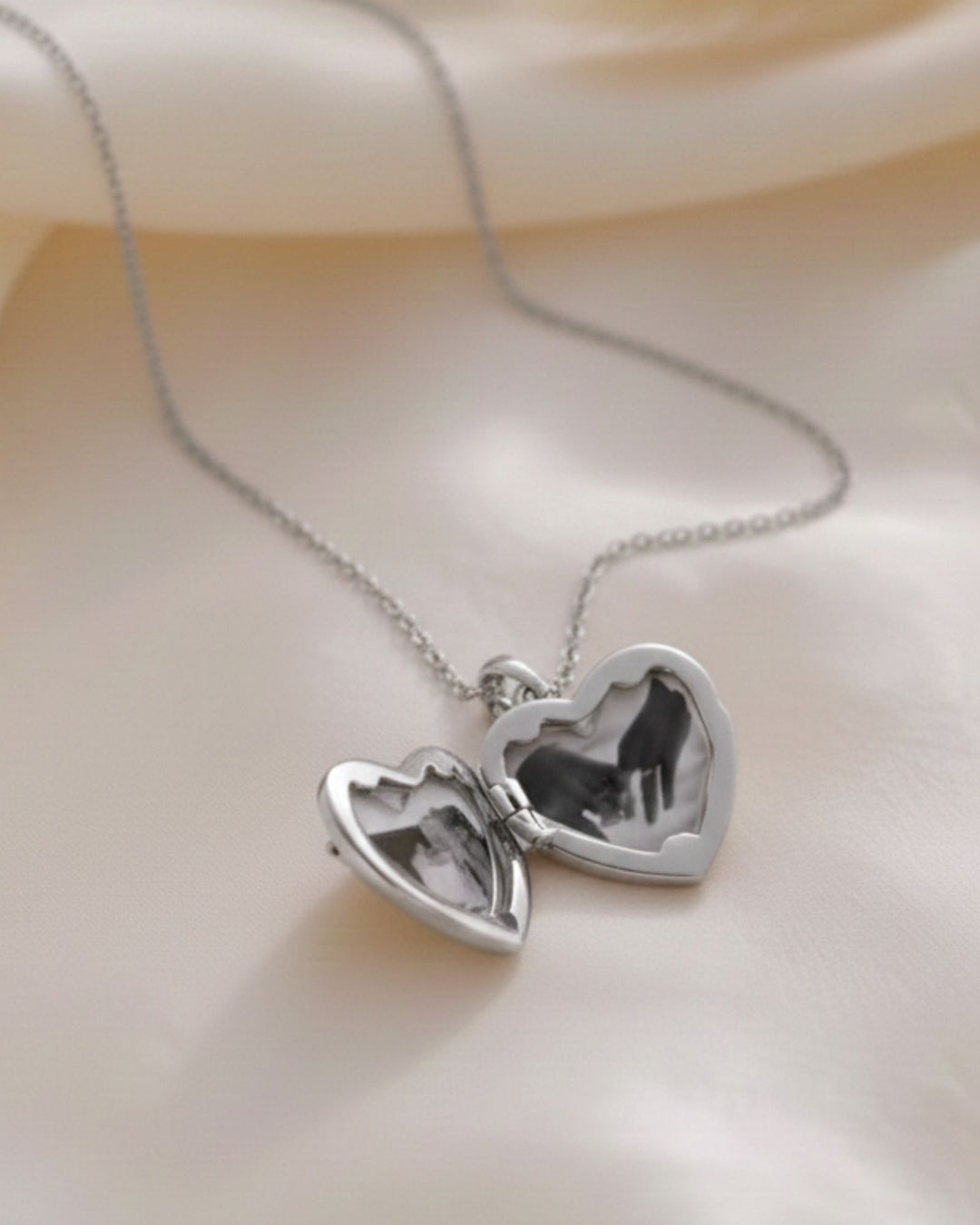 Endless Love Heart Photo Locket - SILVER