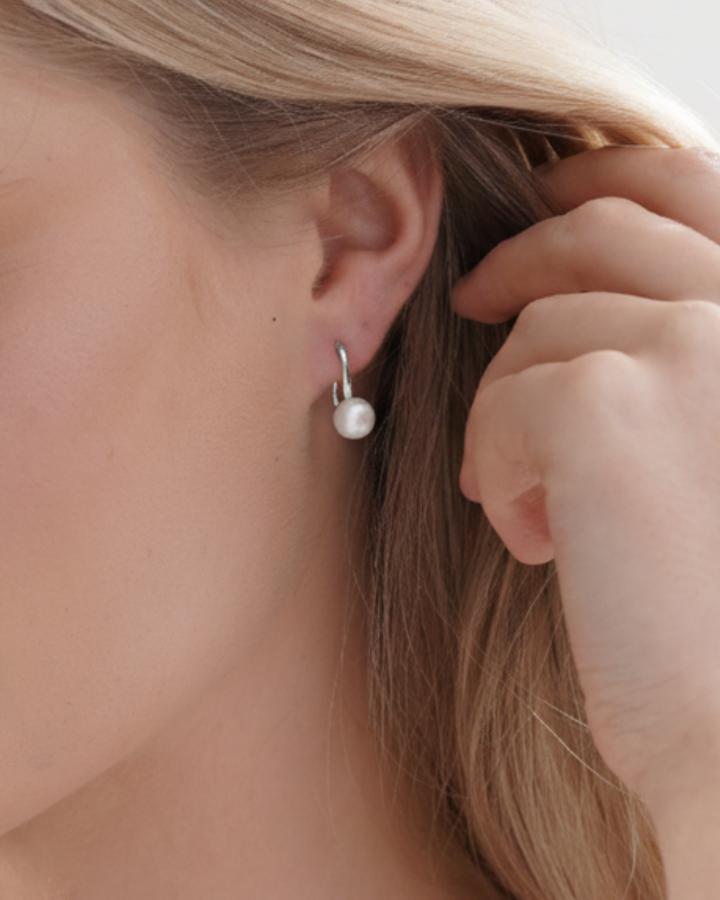 Sasha Pearl Earrings - Silver