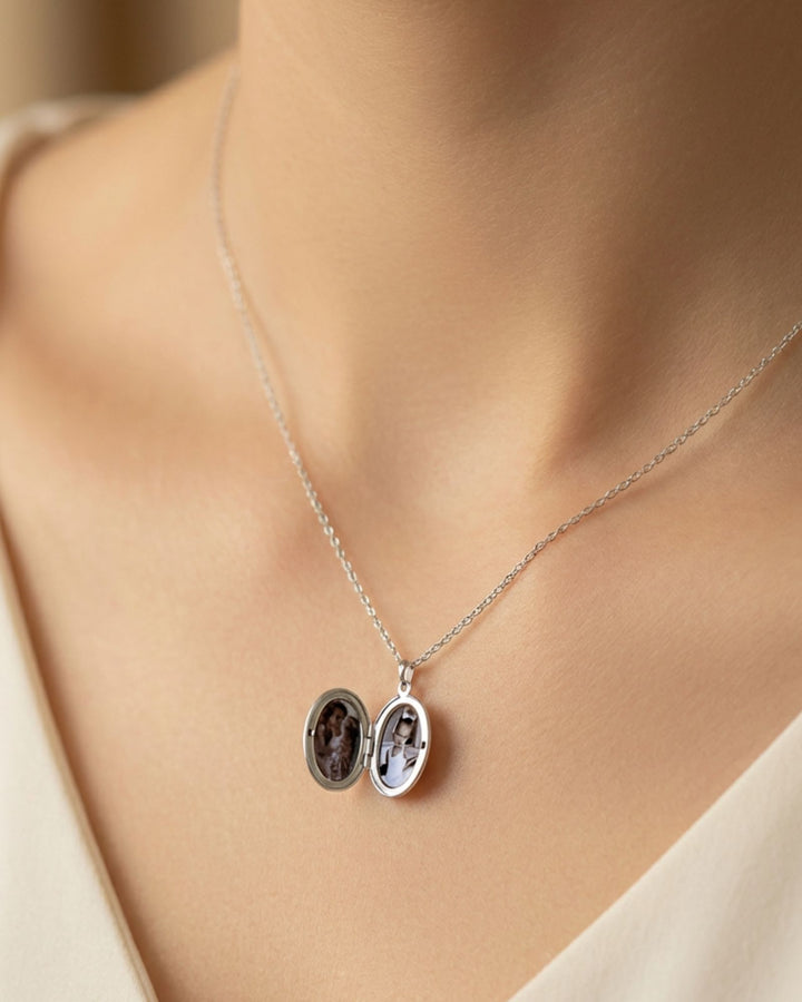 Endless Love Oval Photo Locket - SILVER