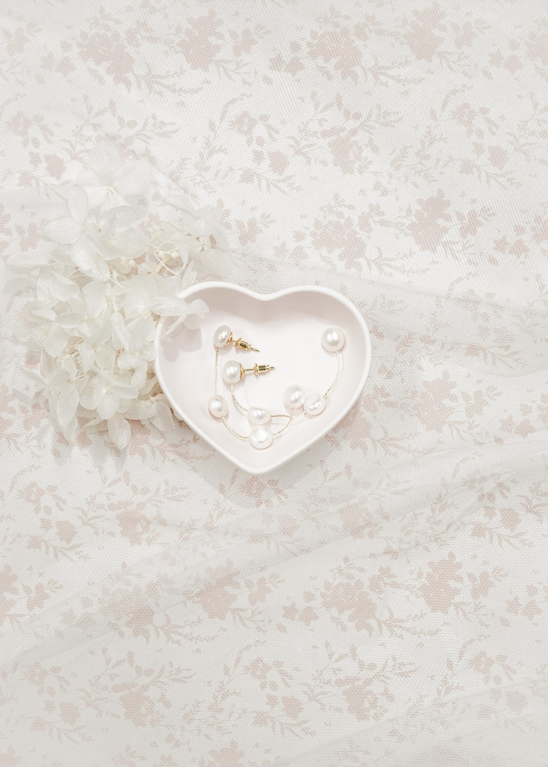 Carlotta Pearl Drop Earrings