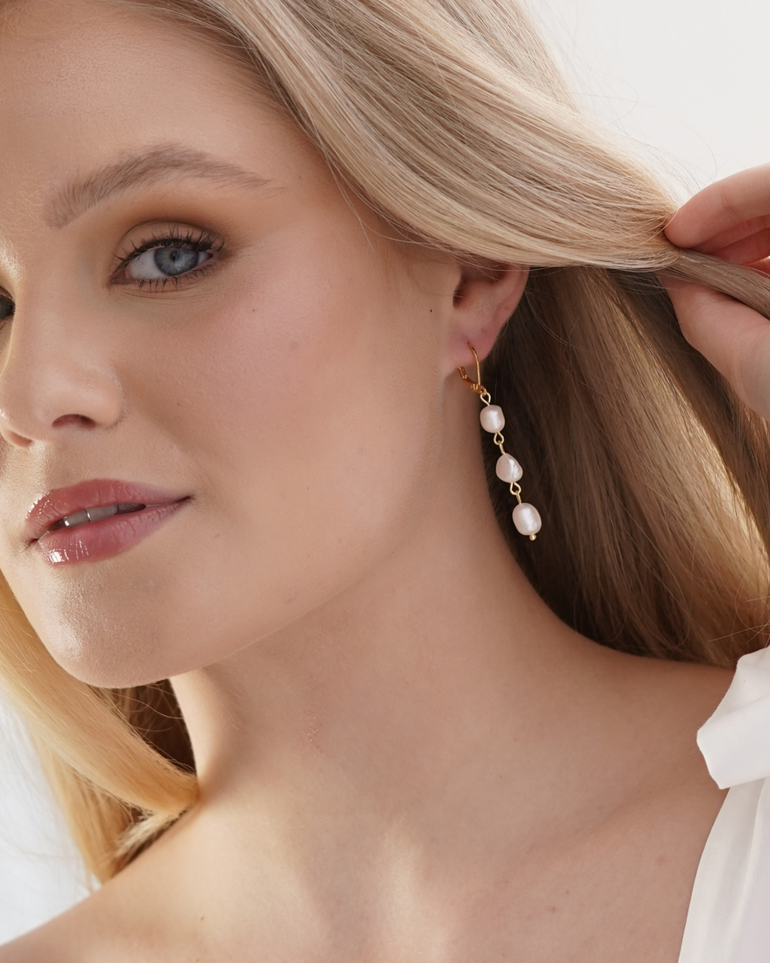Amelia Pearl Drop Earrings