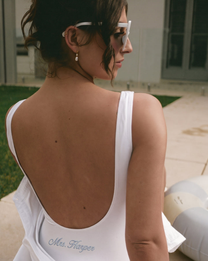 The resort set - Oversized shirt and swimsuit