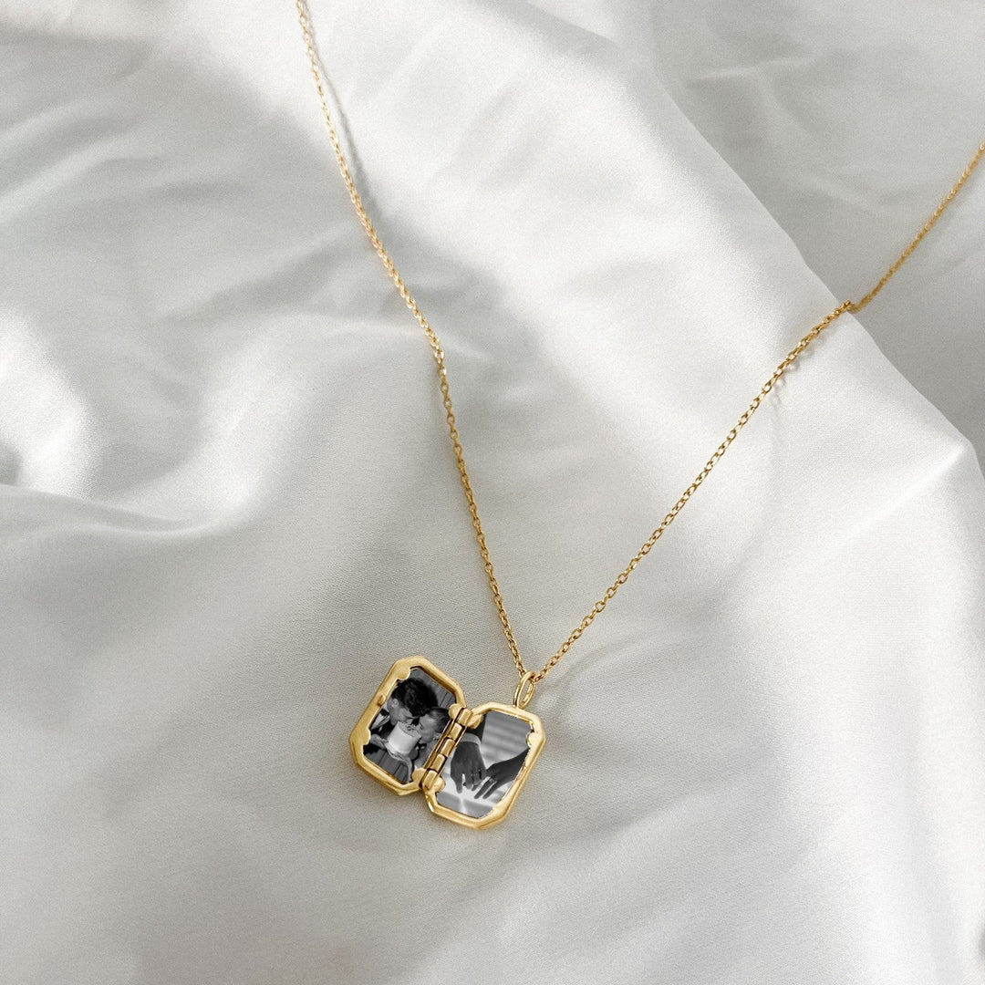 Endless Love Rectangle Photo Locket - GOLD