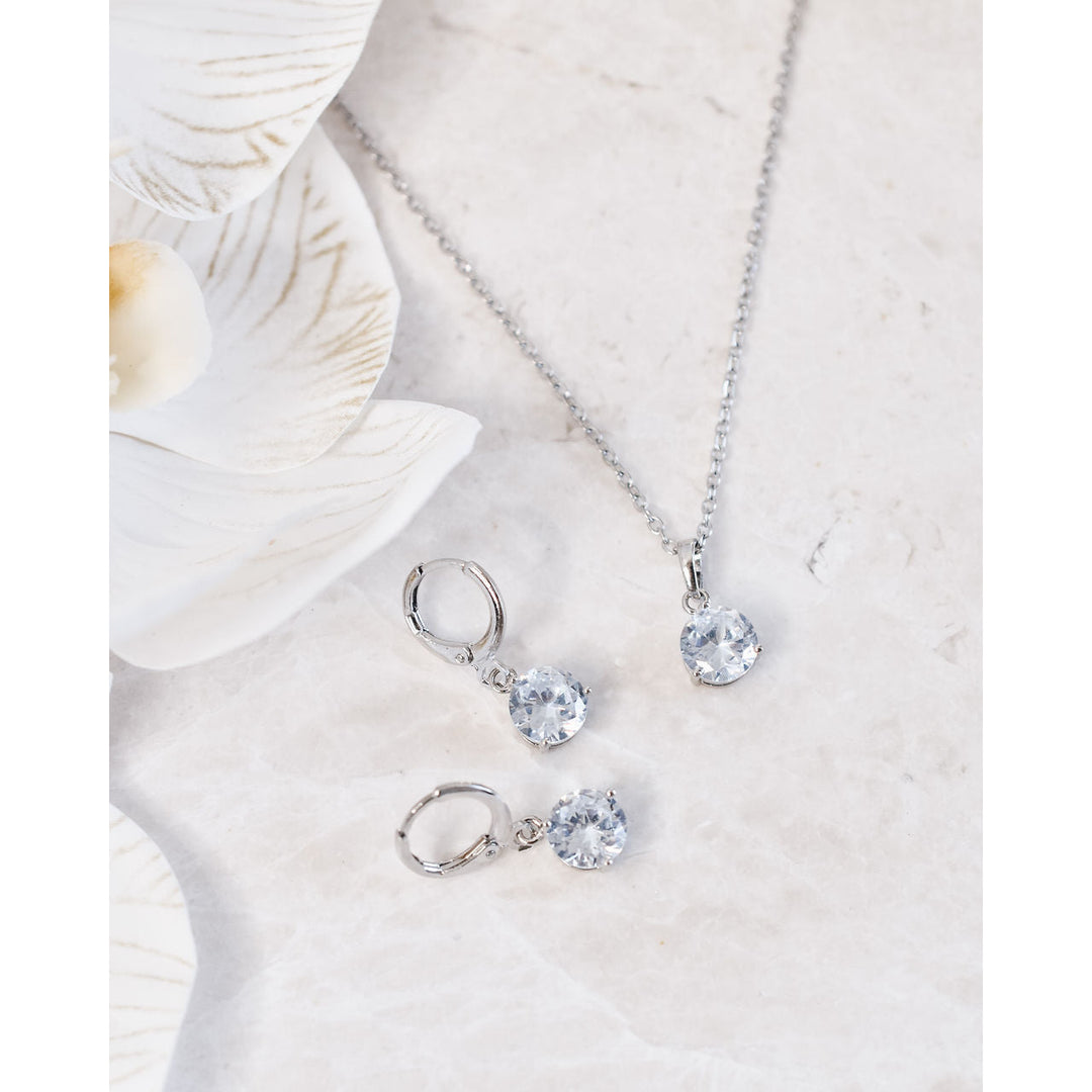 Genevieve pendant and earring set - Silver