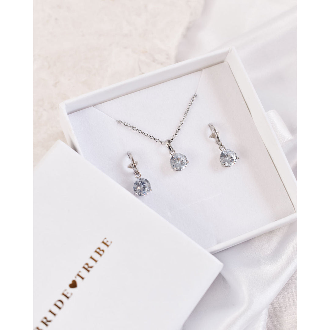 Genevieve pendant and earring set - Silver
